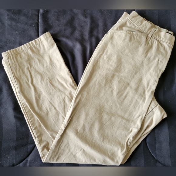 Lee Relaxed Fit Khaki Pants Size 8 NWOT - Picture 3 of 7